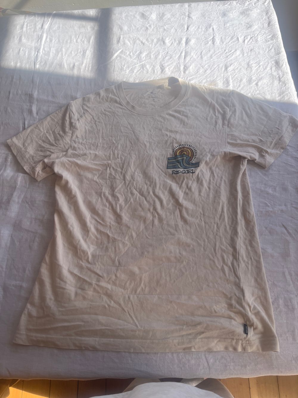 Ripcurl surf and skate t-shirt, size S