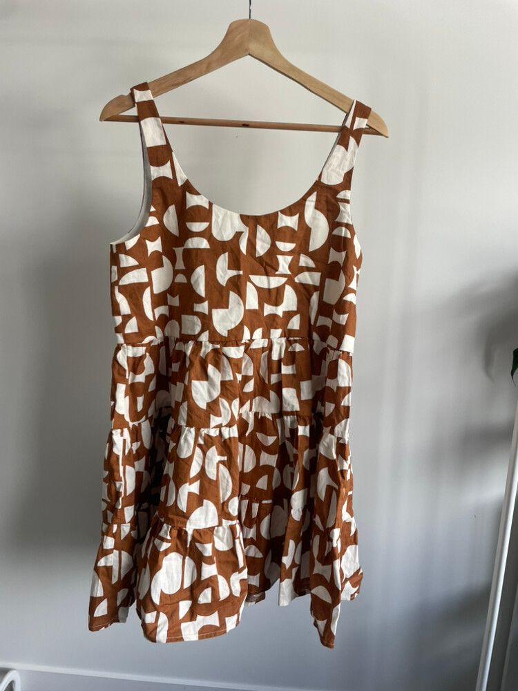mister zimi - Mister Zimi Brown White Print Dress on Designer Wardrobe mister zimi - Mister Zimi Brown White Print Dress on Designer Wardrobe
