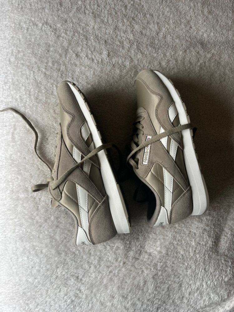 Reebok Nylon Sneakers In Mushroom