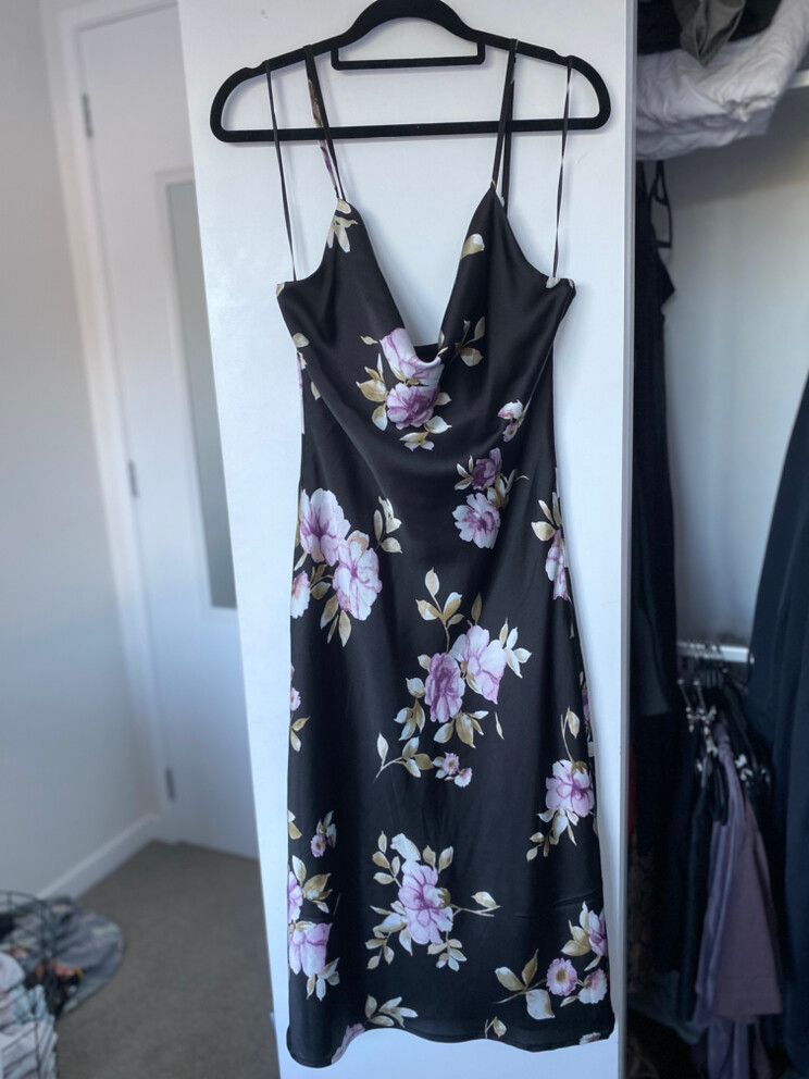strapless open back dress ZARA. Lilac floral dress T.xs – Hibuy market