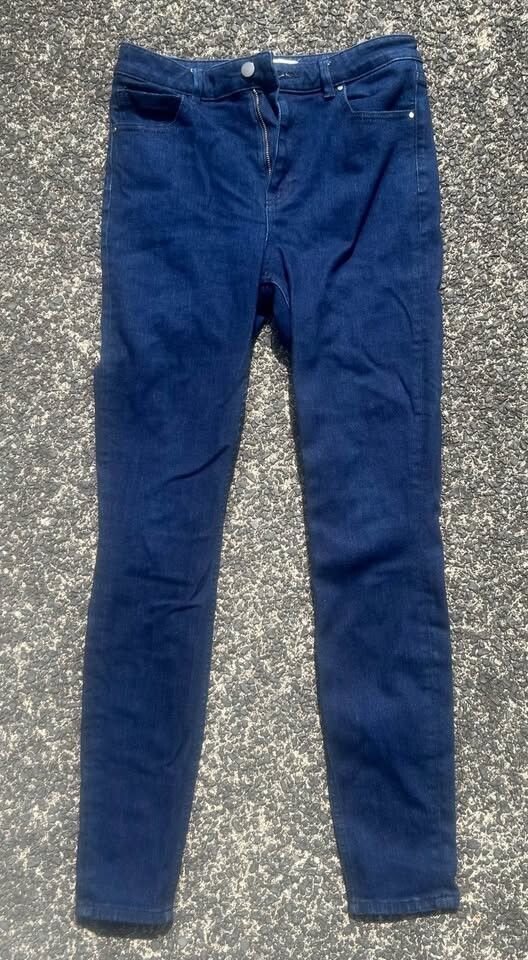Country Road Dark Wash Jeans