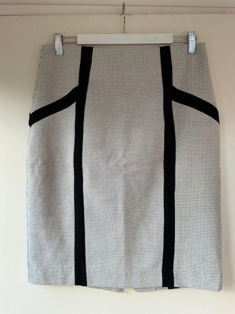 Trelise Cooper Luxury Designer Boardroom to Bar Wall Street Work 10 Skirt