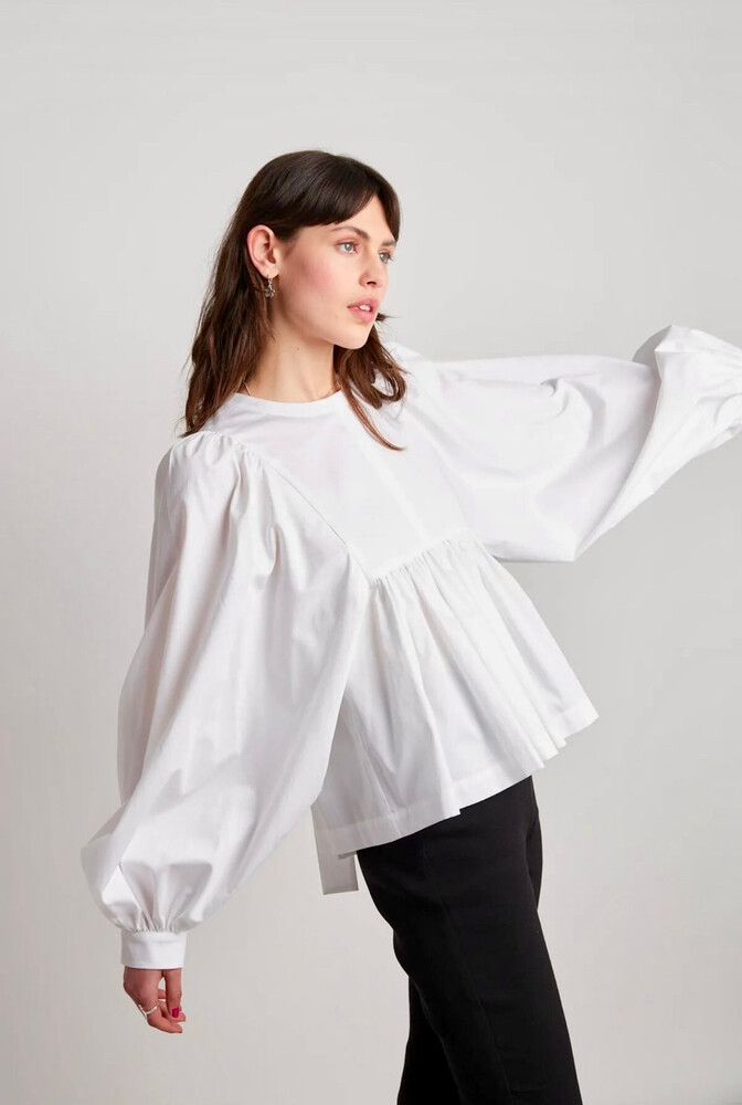 Twenty Seven Names Grazie top