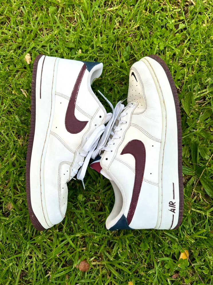 Men’s 12US Nike Air Force 1 '07 LV8 'White Night Maroon'