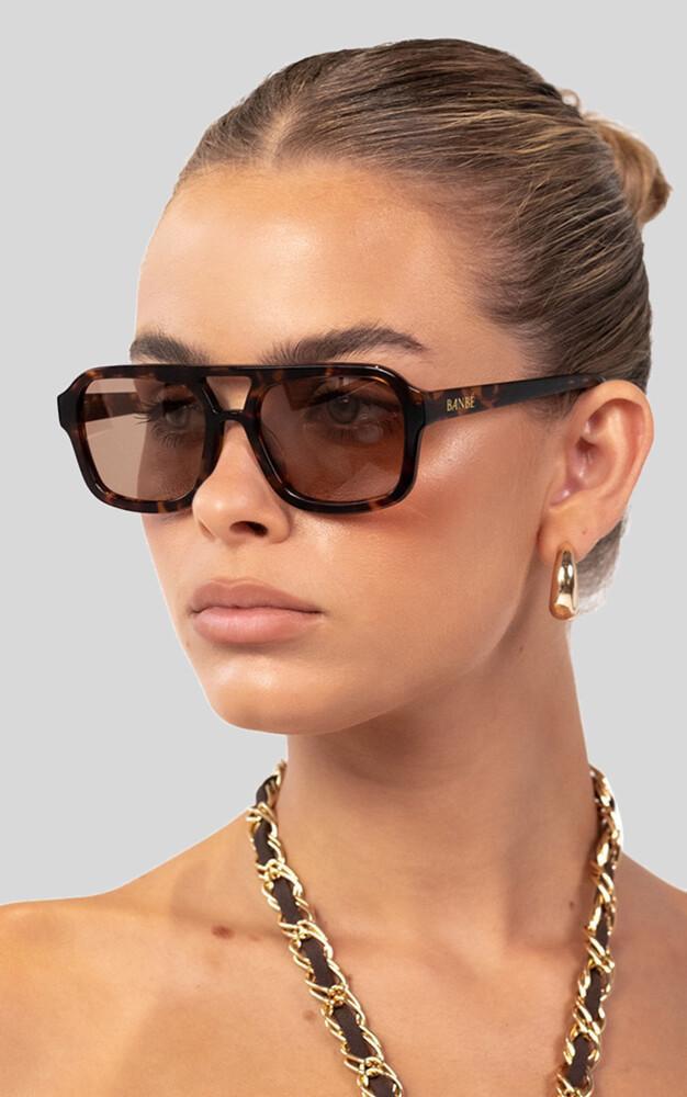 Banbé Eyewear - Banbe the moss glasses on Designer Wardrobe