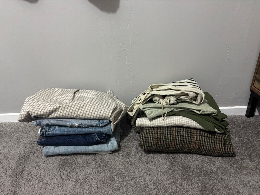 CLOTHES BUNDLE