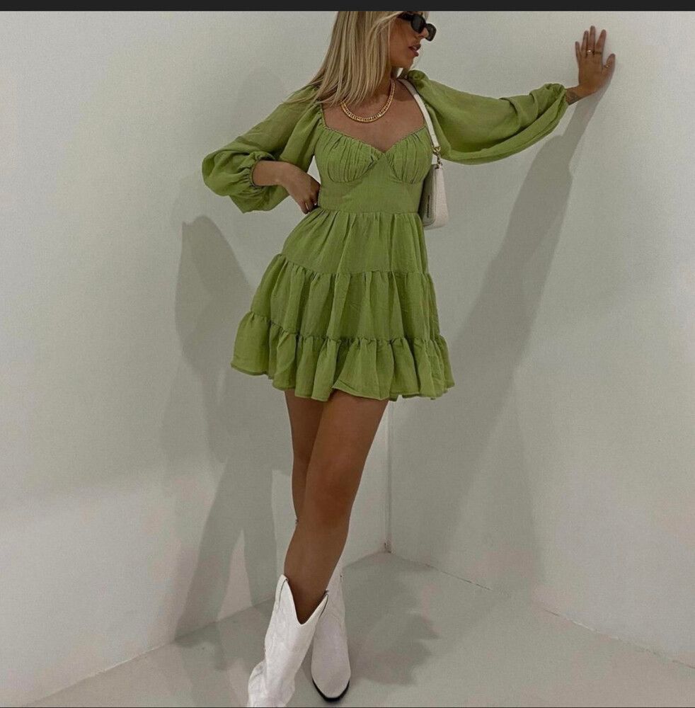 Danny long sleeve mini dress in green/ Princess polly