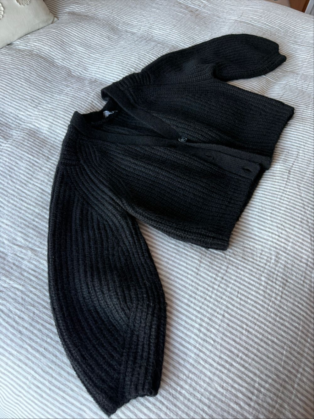 Moochi cardigan