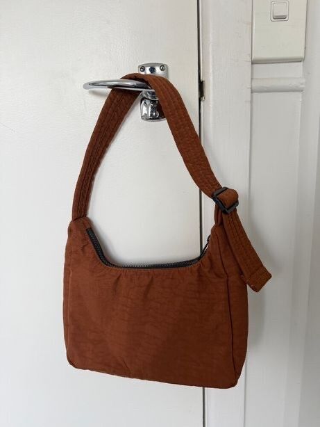 BAGGU Brown Shoulder Bag