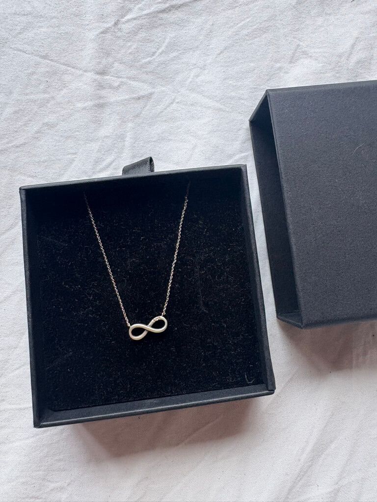 sterling silver infinity necklace