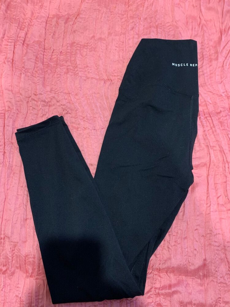 Muscle Republic Black Leggings