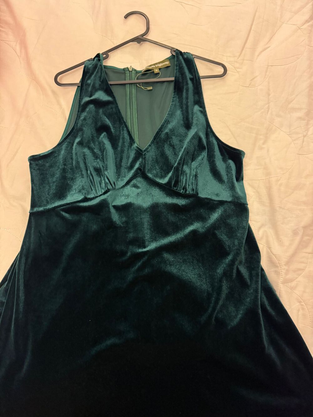 Princess Highway - Princess Highway Green Dress on Designer Wardrobe Princess Highway - Princess Highway Green Dress on Designer Wardrobe