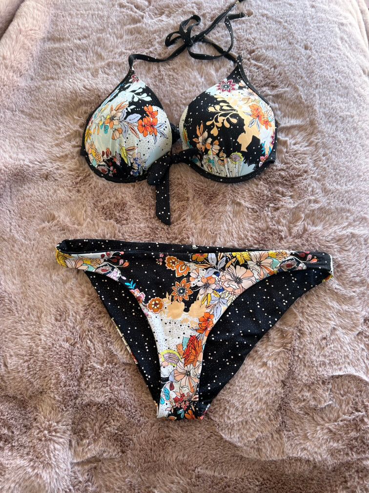 Piha floral bikini