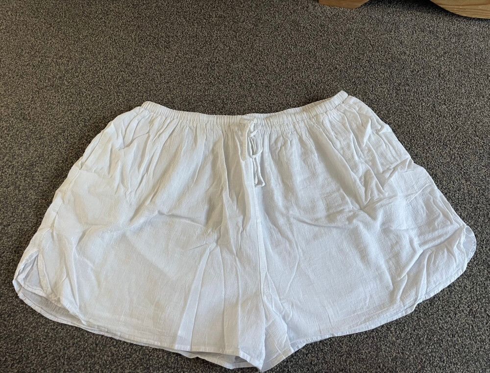 The Lullaby Club White Shorts