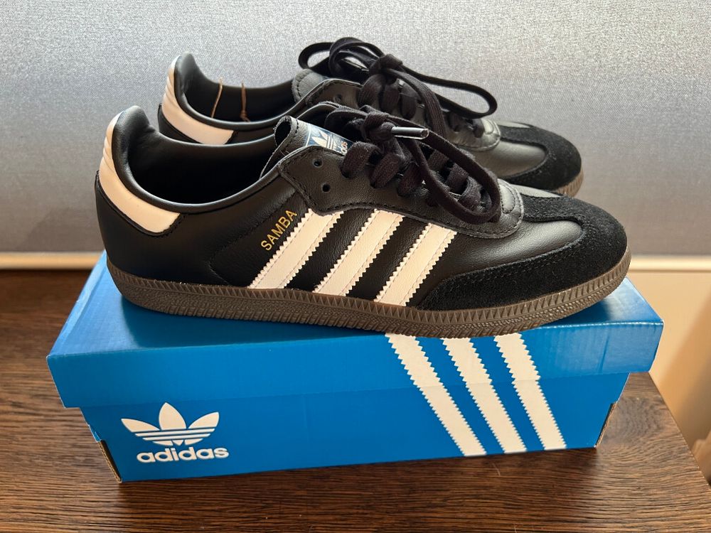 Adidas Samba