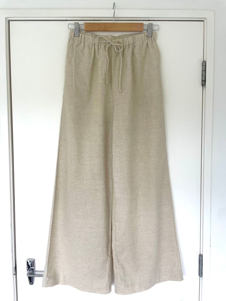 Pearl & Sea Beige Wide Linen Trousers