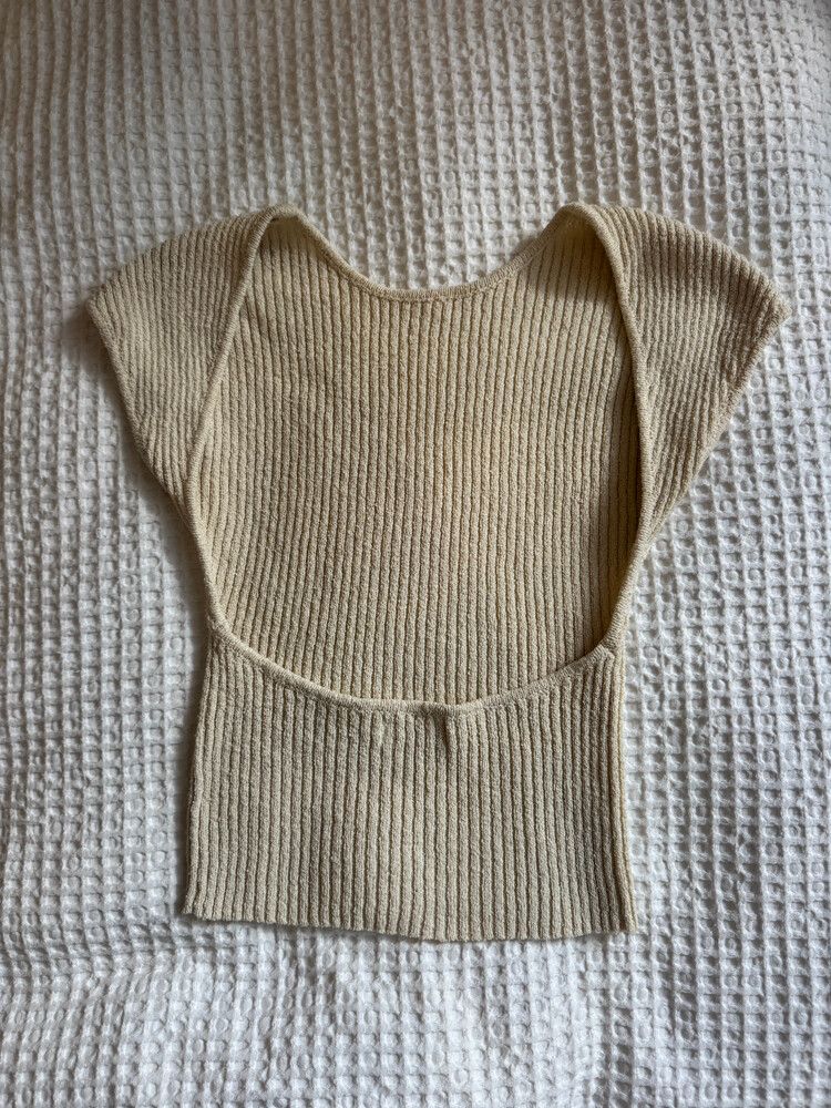 Isalis Beige Ribbed Knit Top