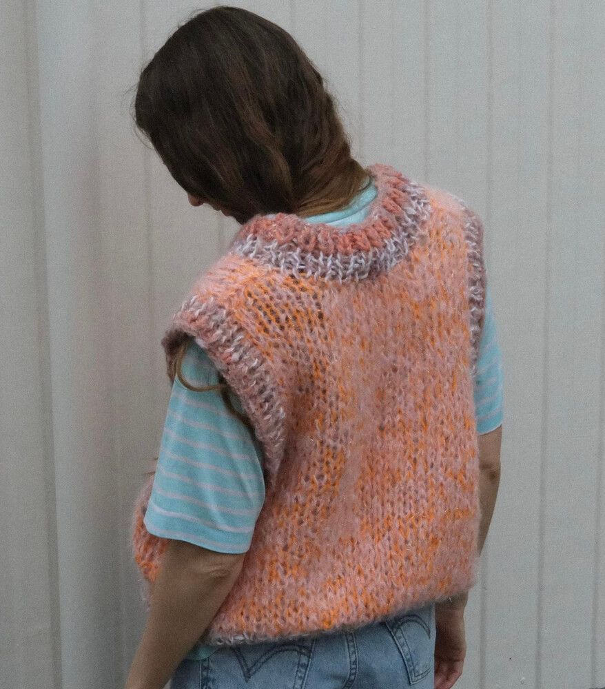 Itchy Knit Vest
