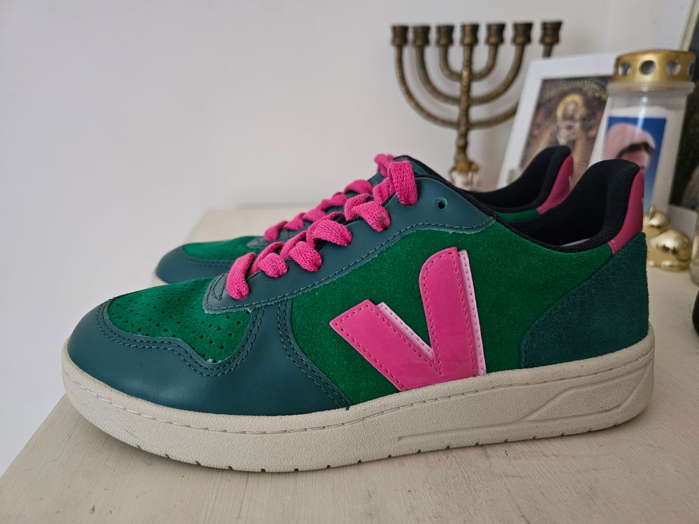 Make My Lemonade WMNS trainers