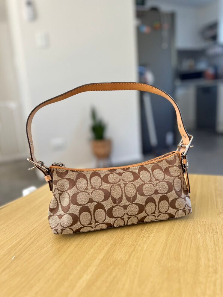 Coach Baguette Hampton Semi Demi Bag Y2K