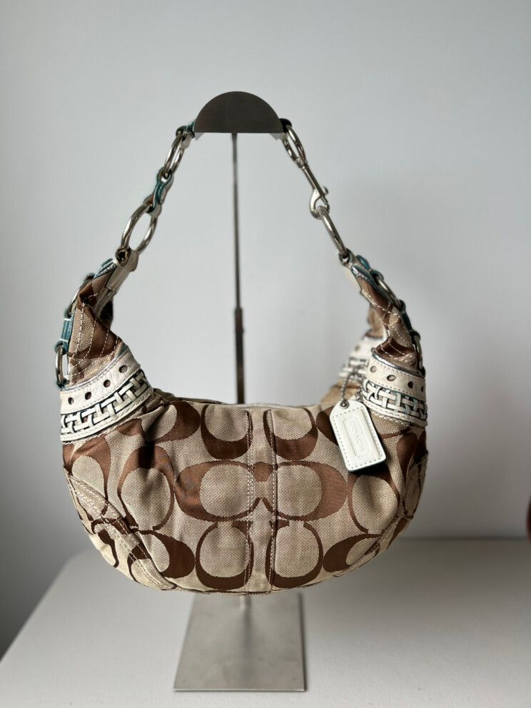 Coach - Authentic Vintage Coach Soho Signature Hobo Bag on