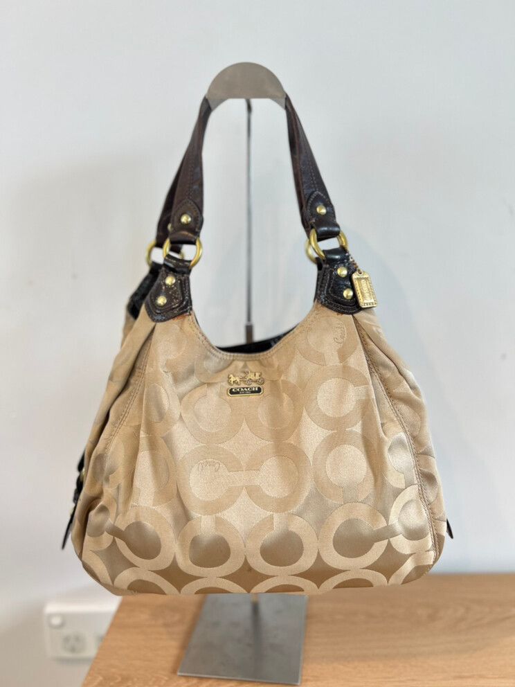 Authentic Coach Madison Op Art Sateen Maggie hobo shoulder bag
