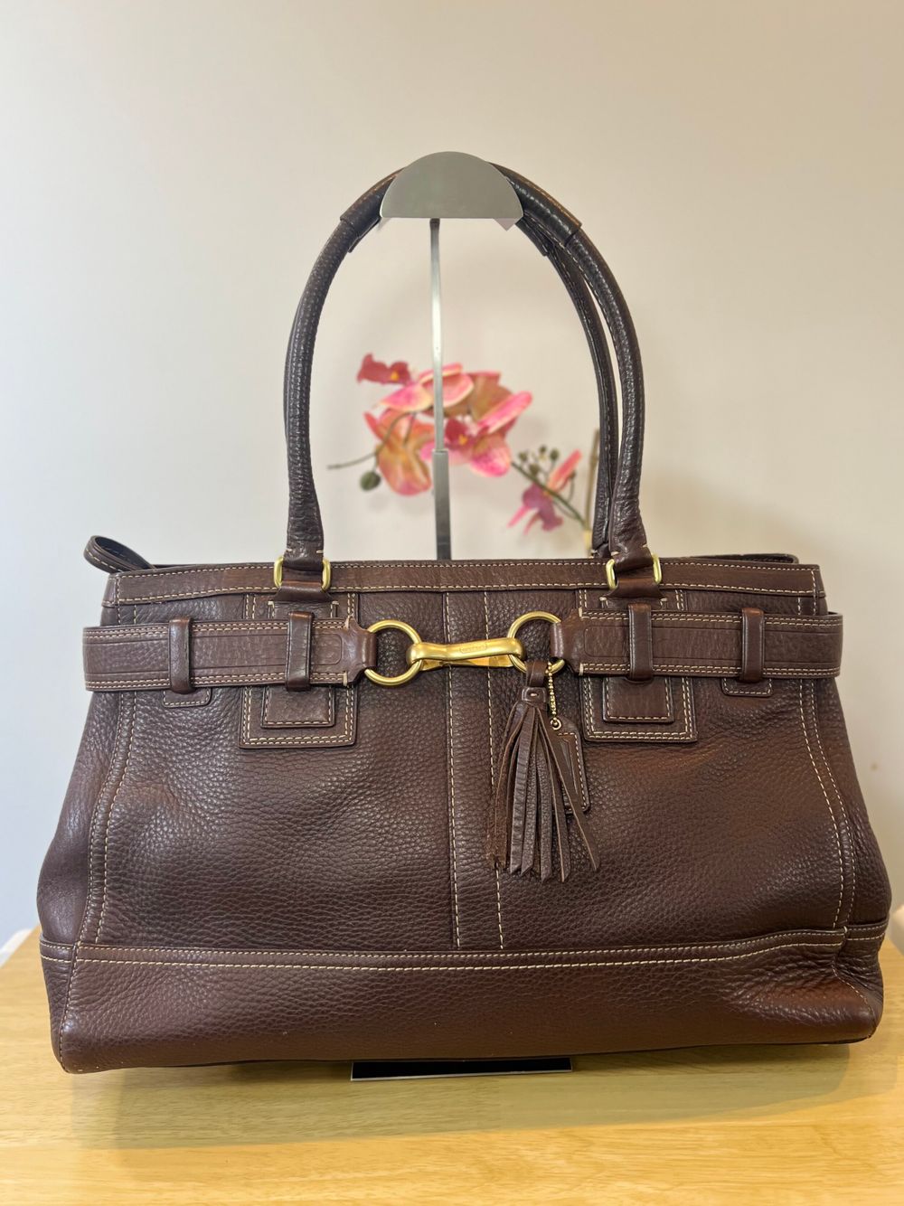 Authentic Coach Hamptons shoulder bag