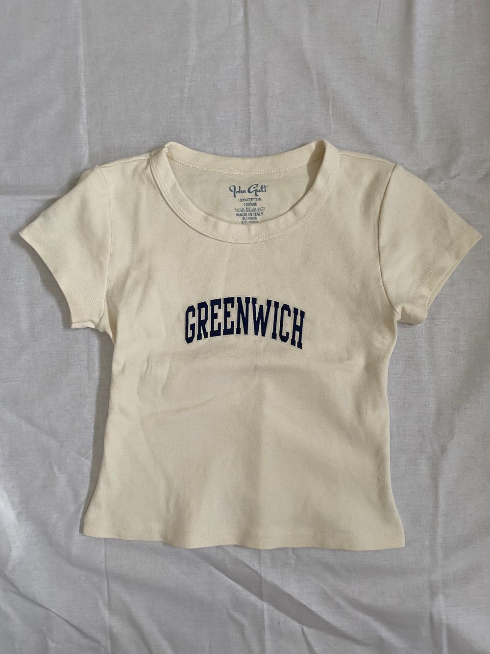 Brandy Melville cotton graphic t-shirt