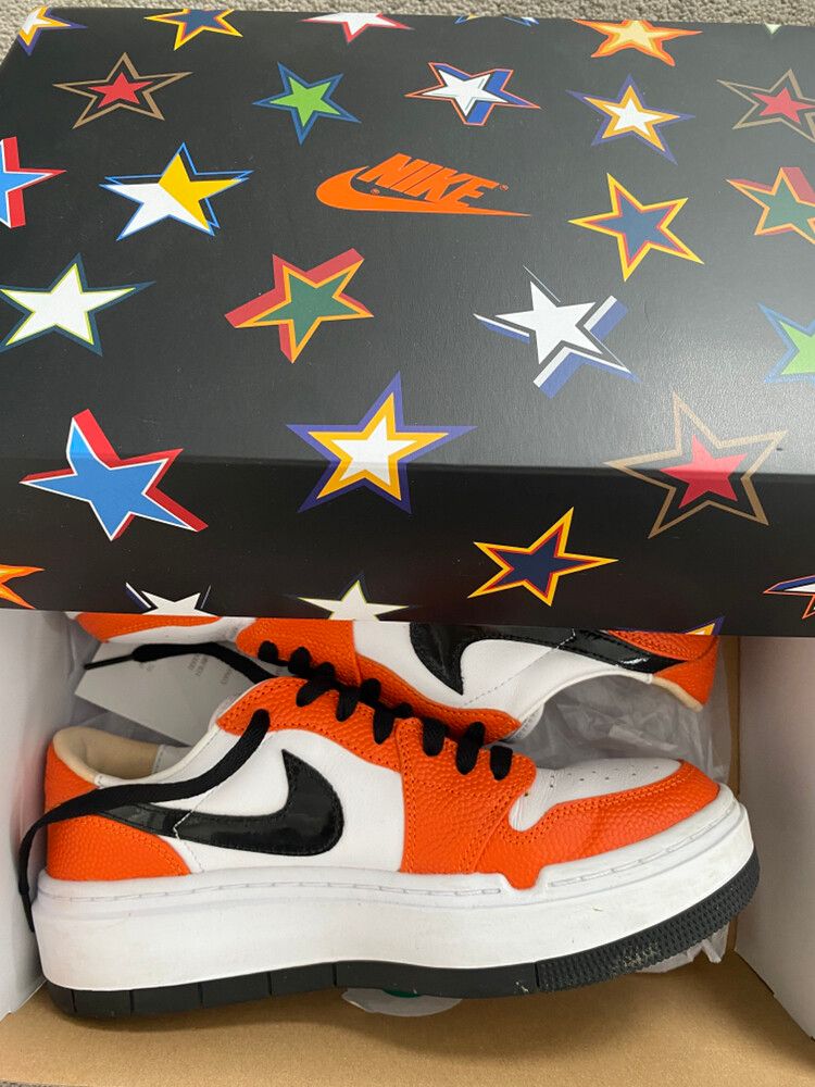 Air Jordan Elevate