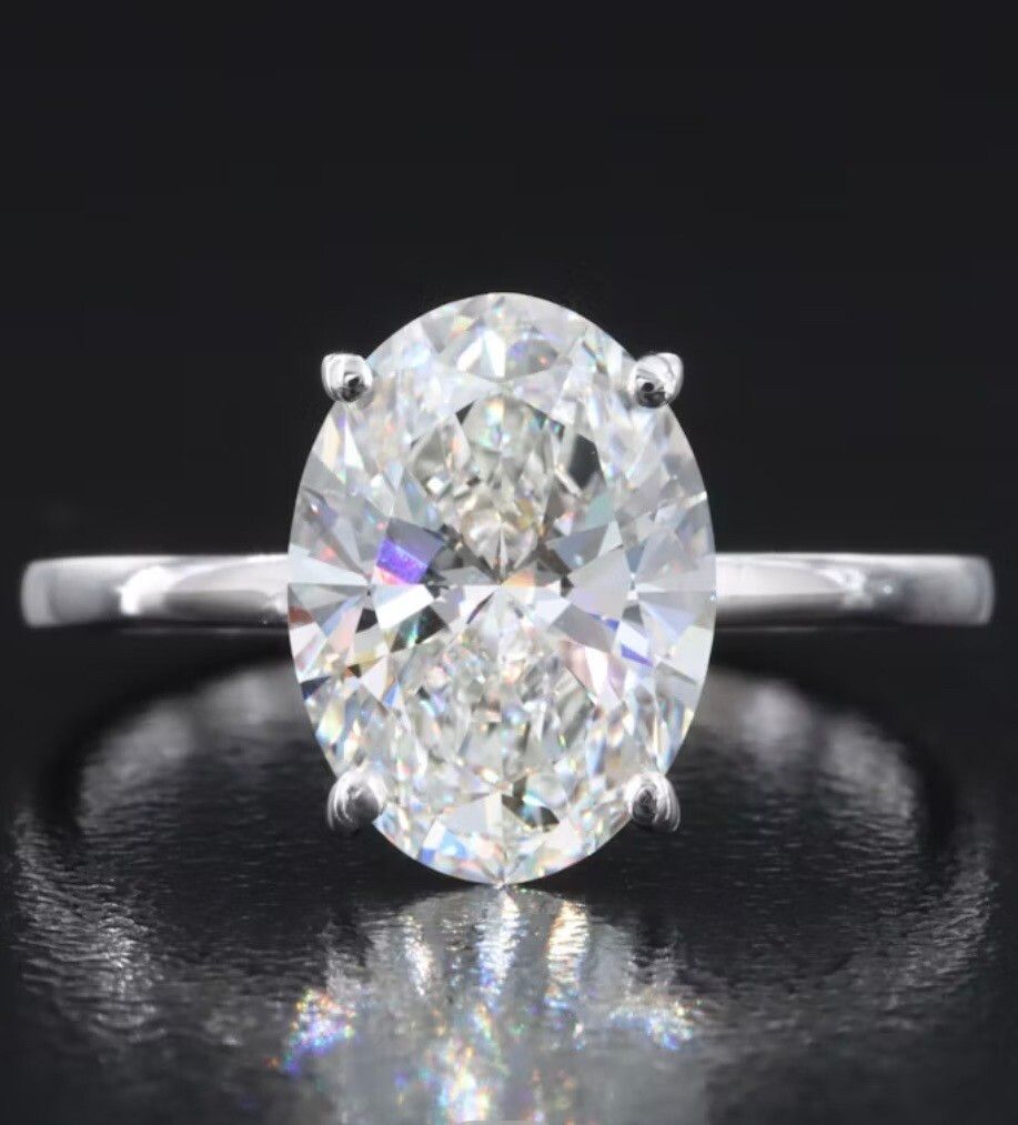 Brand new 3CT 18K oval diamond ring - reasonable offers welcome