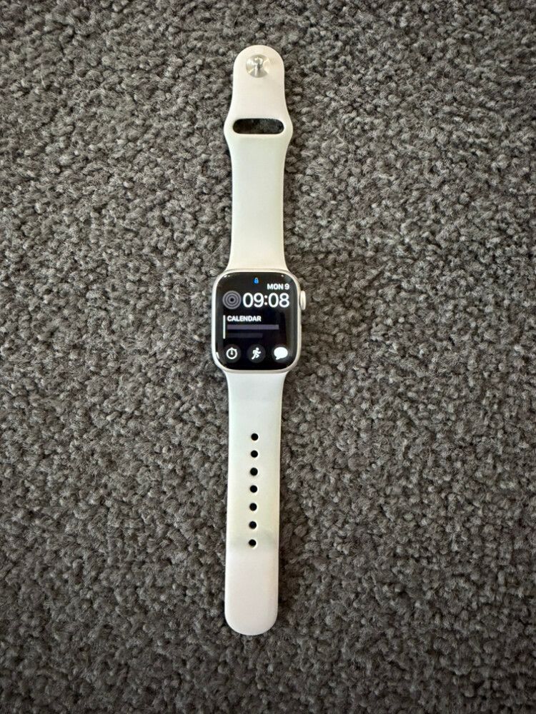Apple Watch Series 8