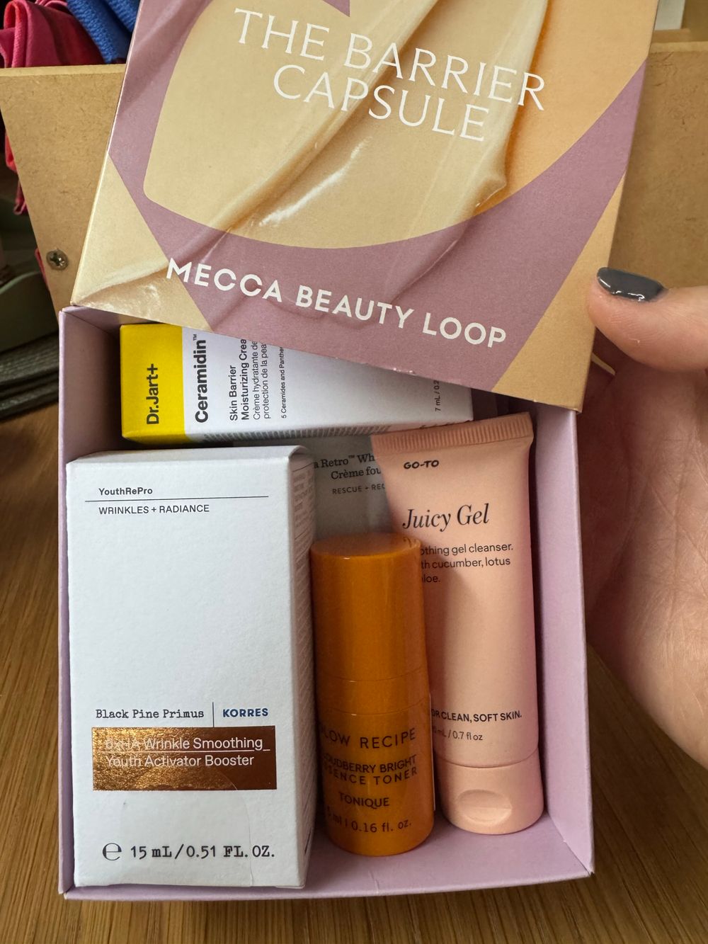 Mecca Beauty Loop Box Lvl. 3
