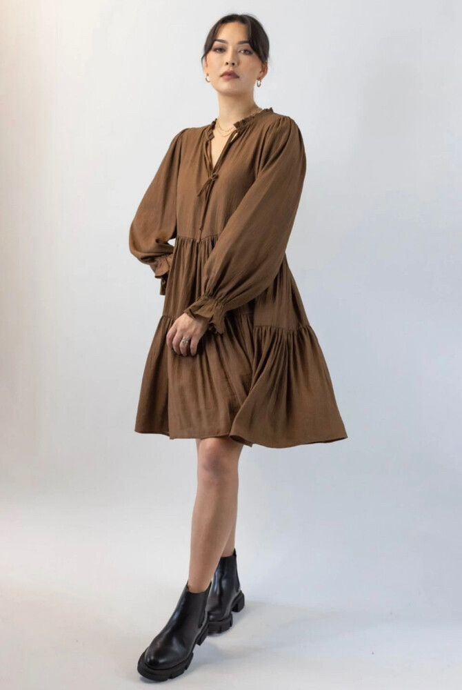 Ivy + Jack Billie tiered mini dress in Pecan - Size 8