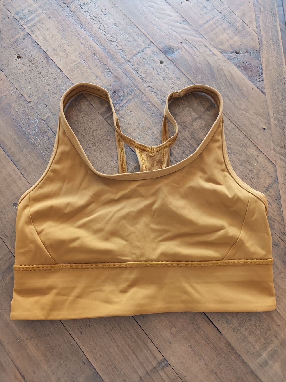 Lululemon sports bra sz6 Gold Spice