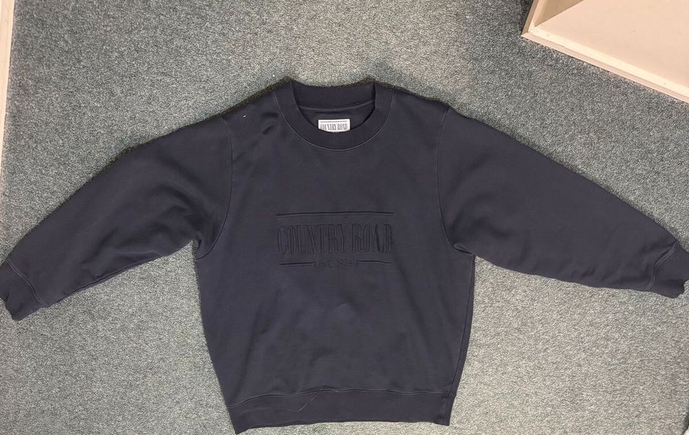 Country Road Crew Neck Navy