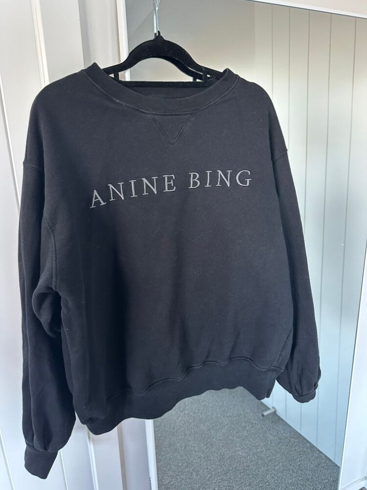 Anine Bing Black Crewneck