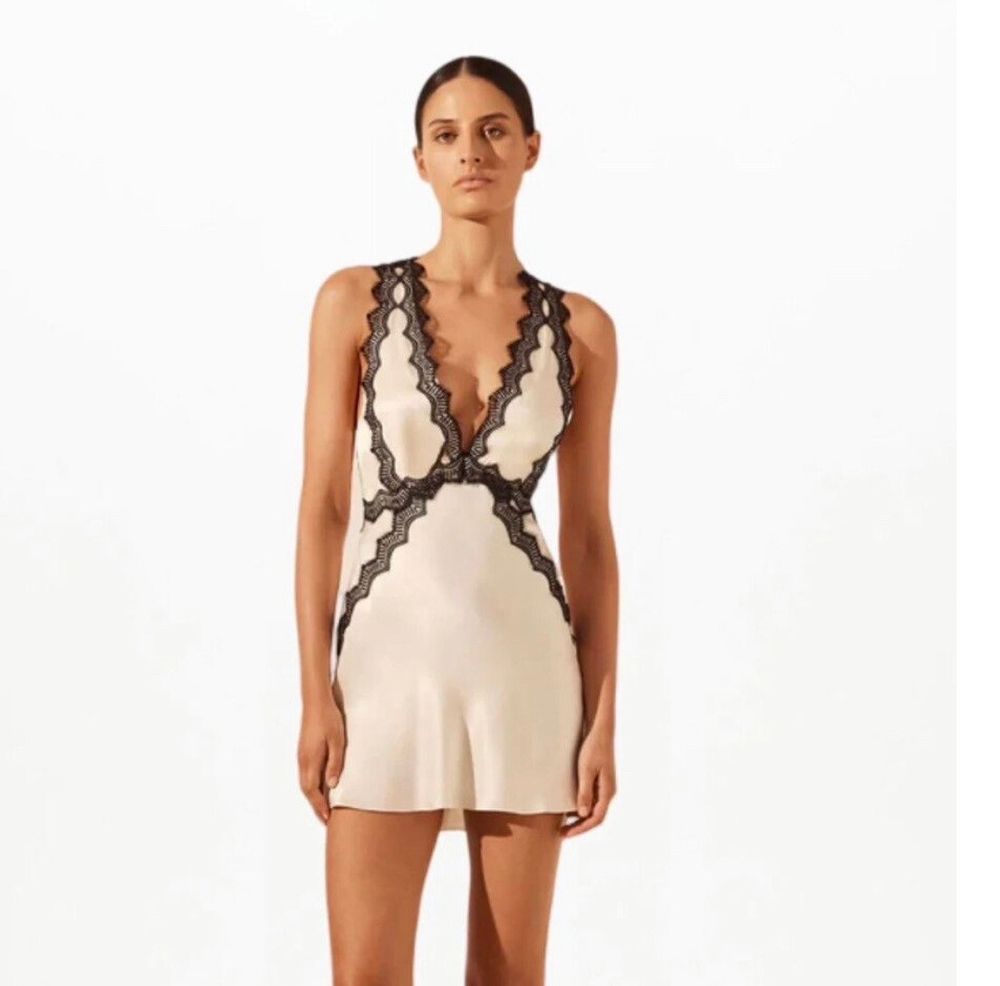 Shona joy lace cross back mini