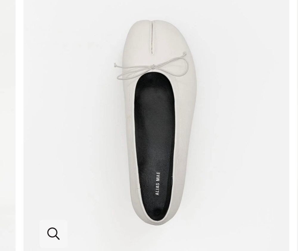 Alias Mae White Leather tabi Flats