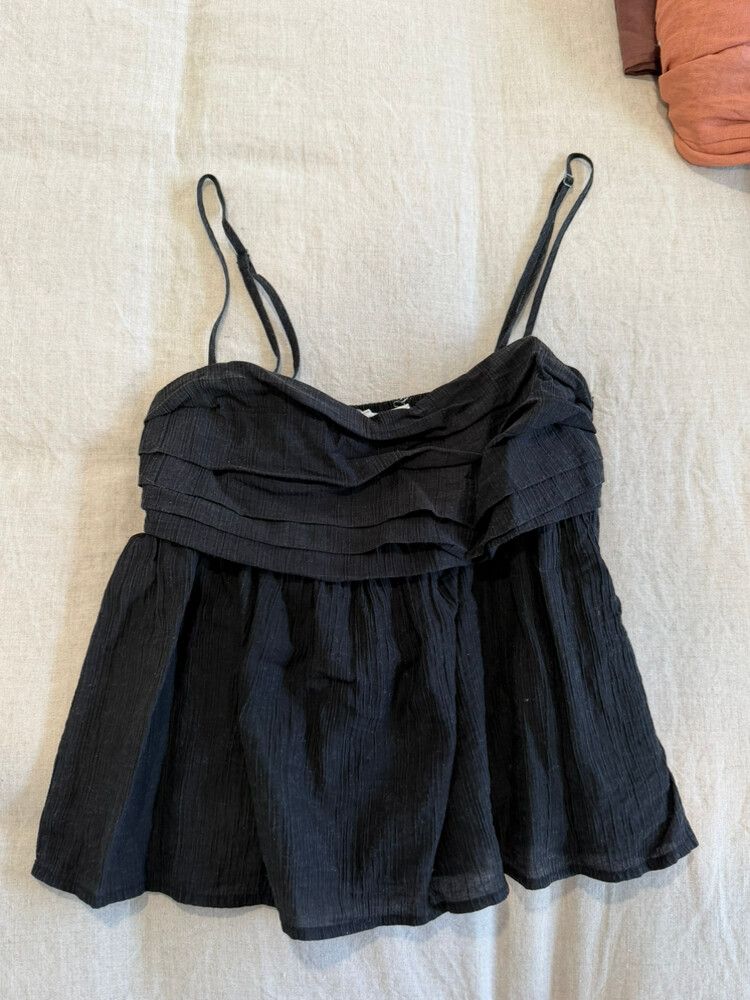 perfect stranger black top