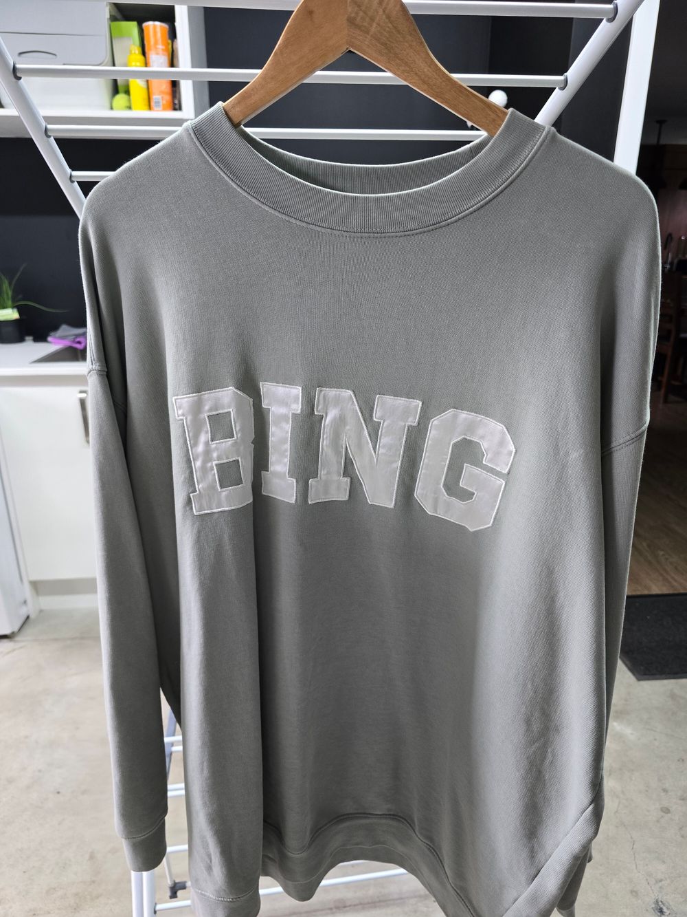 Tyler Sweatshirt Satin Bing Sage Green