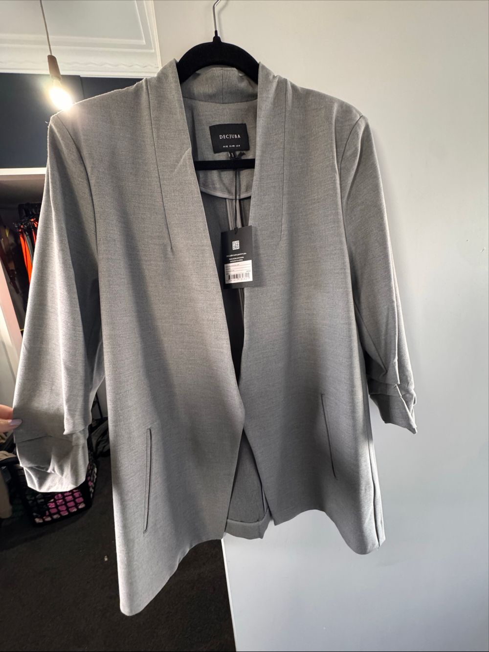 Decjuba Grey Collarless Blazer