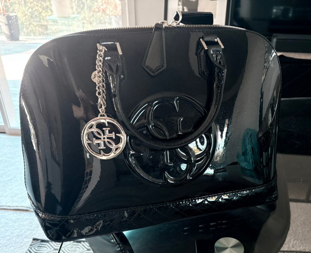 Guess Handbag - black, new