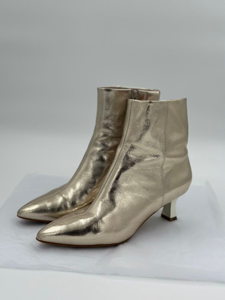 Isabella Anselmi Kitten Heeled Boots
