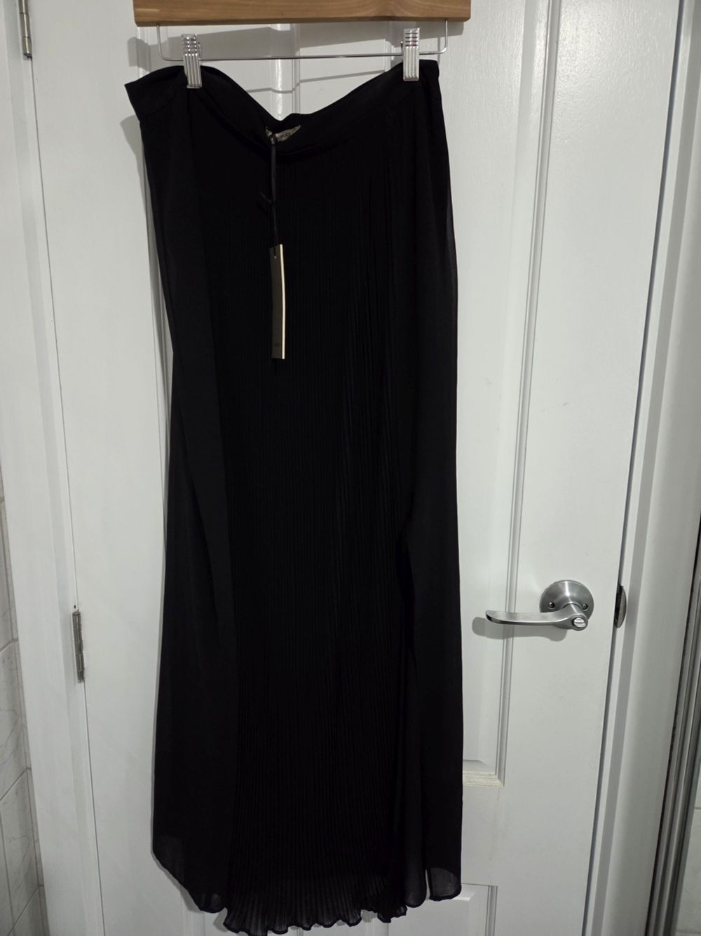 Maxi skirt sheer overlay BNWT