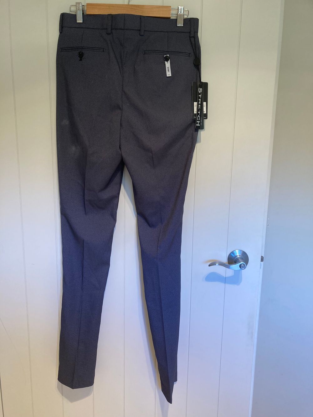 HALLENSTEIN'S - MENS STRETCH DRESS PANTS - GRAPHITE/SKINNY - SIZE W 30 L 34