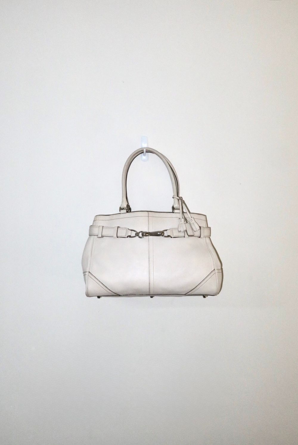 Vintage Y2K White 2005 Coach Hampton Satchel Shoulder Bag
