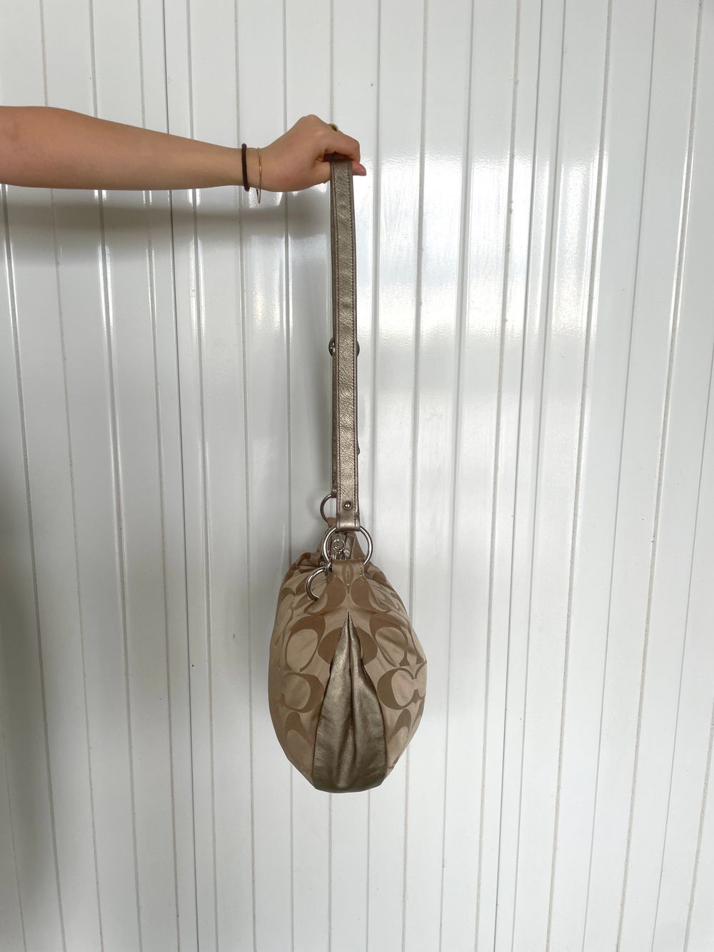 Vintage Y2K Beige/Gold Coach Signature Convertible Hobo Shoulder Bag