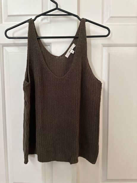 MAX Khaki Knit Top