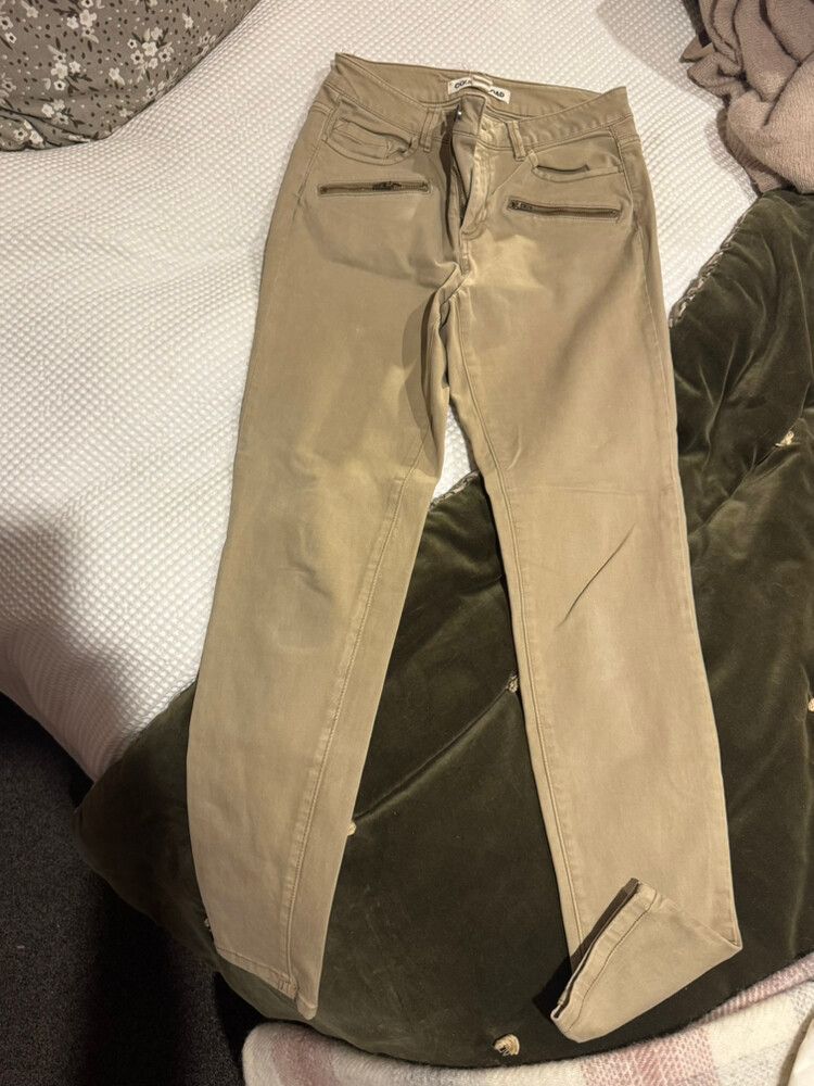 Country Road Khaki Jeans
