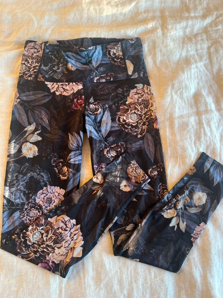 running bare leggings